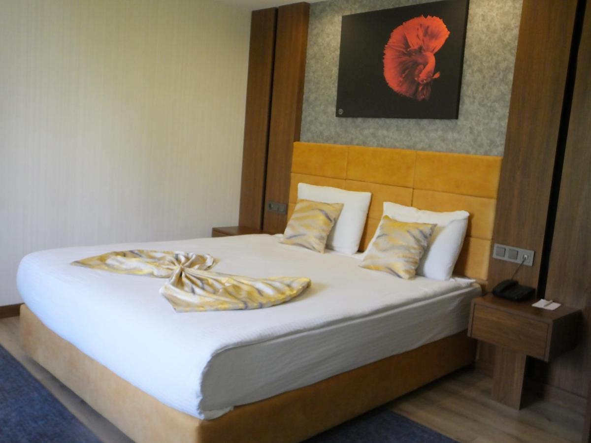 Ankuva Hotel Ankara Buitenkant foto