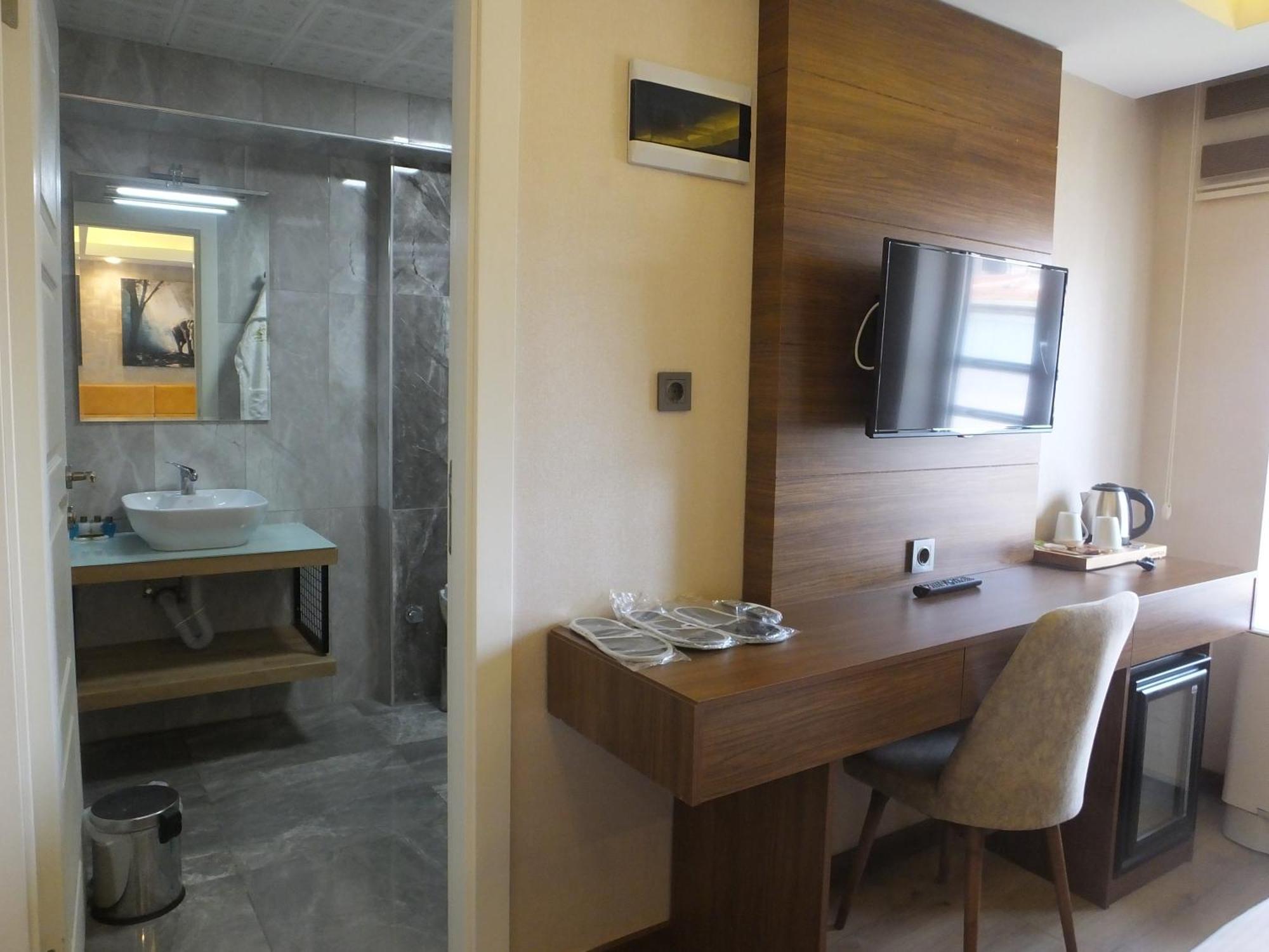 Ankuva Hotel Ankara Buitenkant foto
